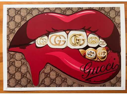 DEATH NYC : Gucci Teeth 93/100