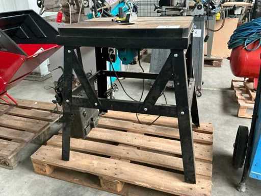 Router table
