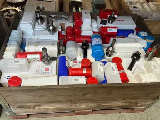 Mapal și Ceratizit Un lot mare de imagini HSKA63 diverse