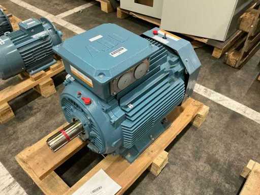 ABB M3BP 225 SMA 4 Moteur électrique