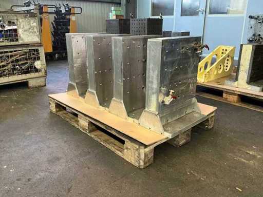 Aluminium z kątem zaciskowym (4x)