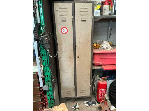 2 Door Locker Cabinet with Contents