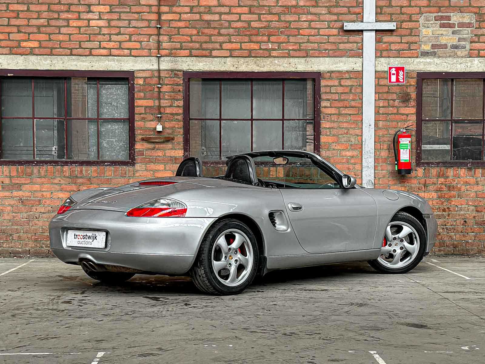 Porsche Boxster S 3.2 Tiptronic 248pk 2001, 62-XN-GK