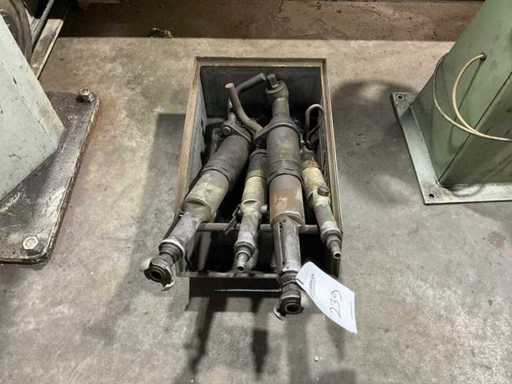 Pneumatic impact wrench (4x)