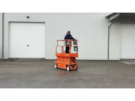 8e779be2-4f25-4aaa-97b3-4976726dd845.mp4