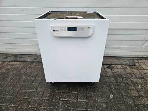 Miele – Eingebauter Geschirrspüler