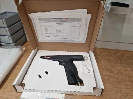 HELLERMANN TYTON - 110-07100 MK7P - Pneumatisch bewerkingsgereedschap voor kabelbinders