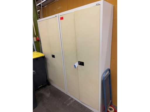   Lot of workshop cabinets without contents