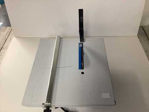 Coupe-carreaux inutilisé