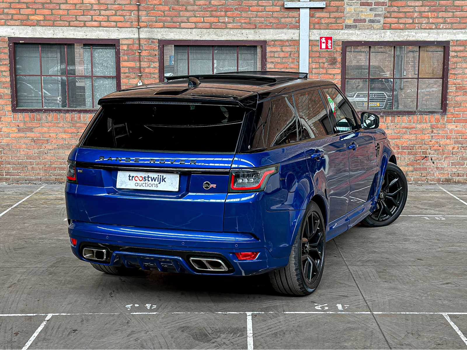 Land Rover Range Rover Sport SVR 5.0 V8 Supercharged FACELIFT 575pk 2018, L-593-LD