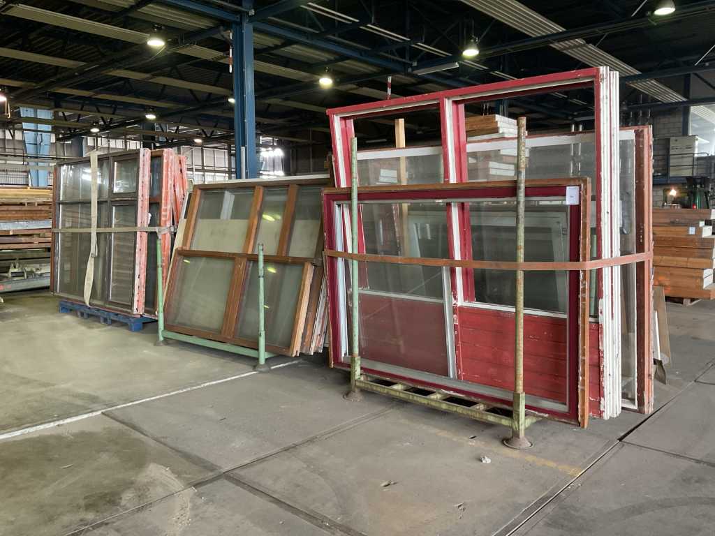 Batch of various hardwood frames