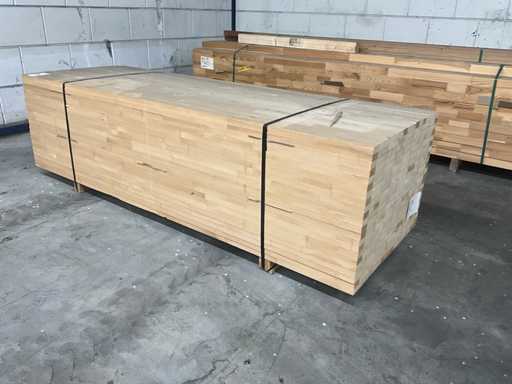 Lot de șipci și grinzi de molid