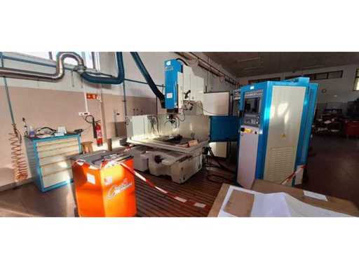 Clean CUT - SA-600 - Machine à EDM filaire et à érosion - 2001