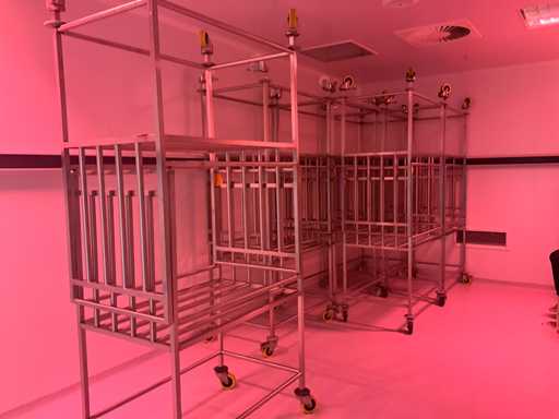 Wagen für Zoohandlungen aus Edelstahl