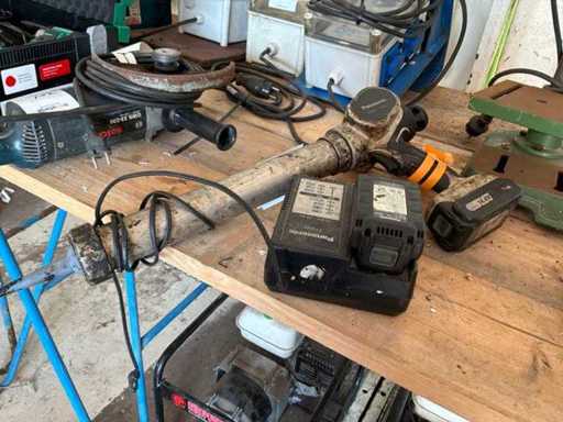 Pistolet uszczelniający Panasonic EY3641