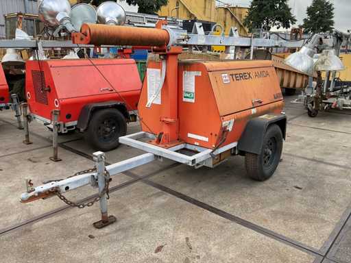 Terex / Amida AL4000 Mobiele lichtmast met generator