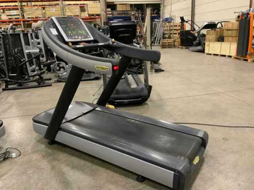 Technogym Excite Run Now 500 biegów na biegu