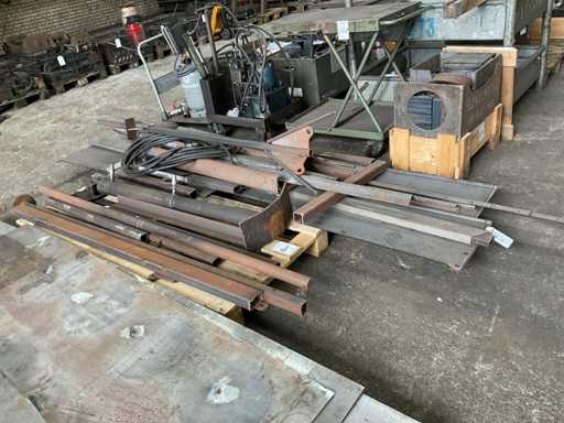 Lot de stocuri metalice