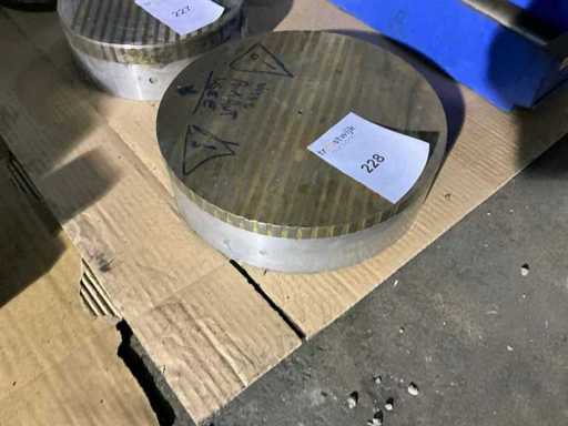 Table magnétique permanente