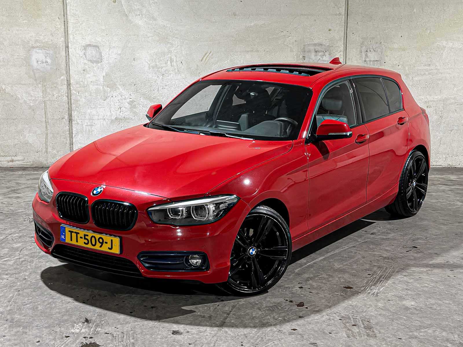 BMW 118i High Executive 1-serie 134pk 2018 (Origineel-NL), TT-509-J