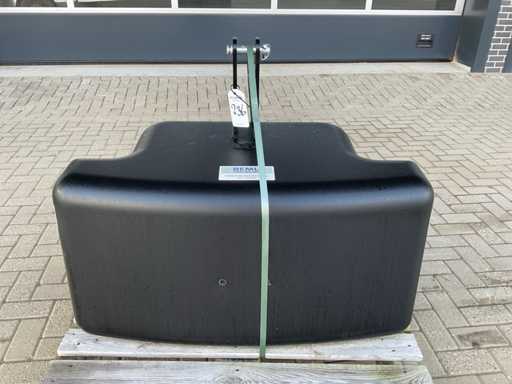 Front weight, "900kg"