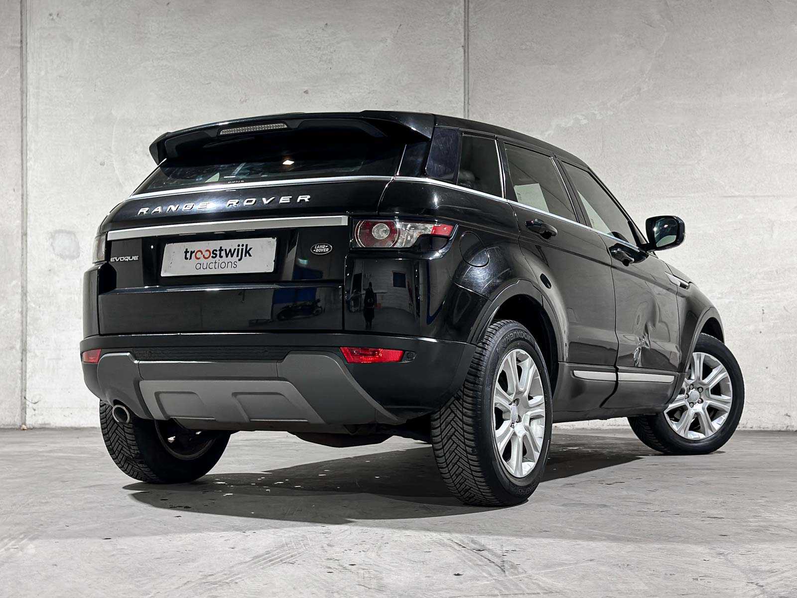 Land Rover Range Rover Evoque 2.2 eD4 2WD Prestige 150hp 2012 (Original-NL), 99-XFT-1