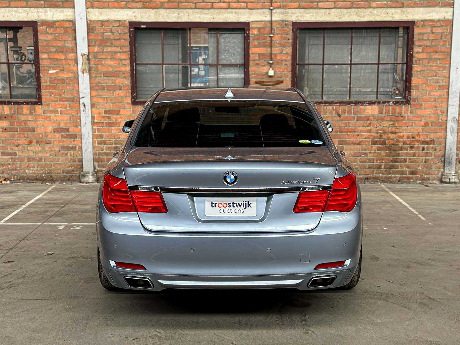 BMW ActiveHybrid7 F04 4.4 V8 465pk 2010 Youngtimer (70.000 km)