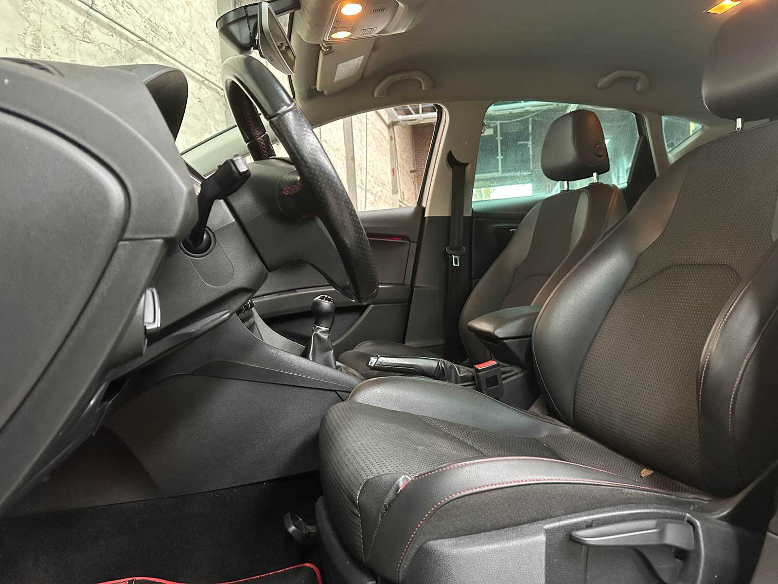 SEAT Leon 1.4 EcoTSI FR Connect 150hp 2016, G-727-KT