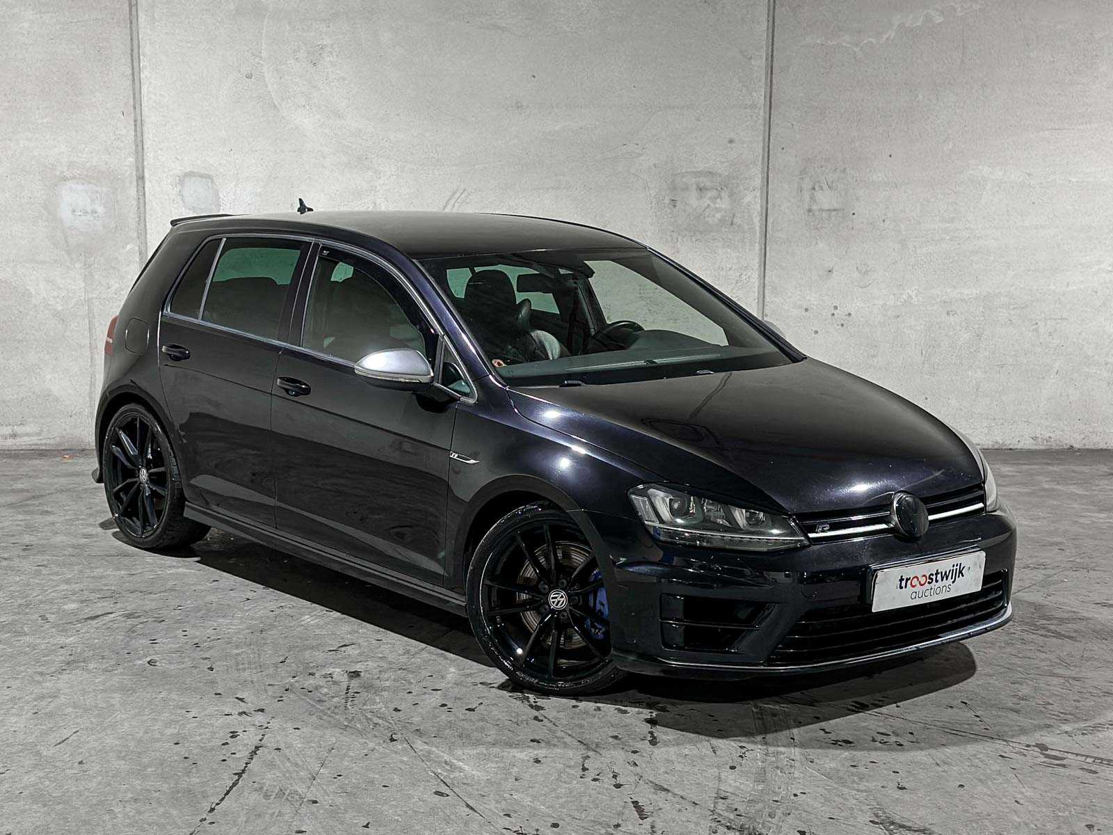 Volkswagen Golf 2.0 TSI R 4Motion 300pk 2015, P-916-RV