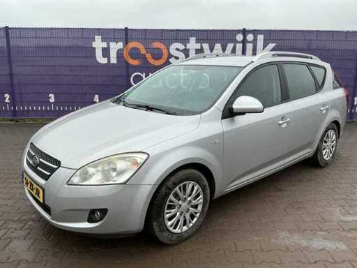 2008 - Kia cee'd Sporty Wagon Passenger car