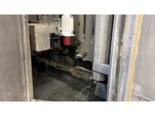 eece949e-fcc0-4d0b-bafc-5a197f5c5553.mp4