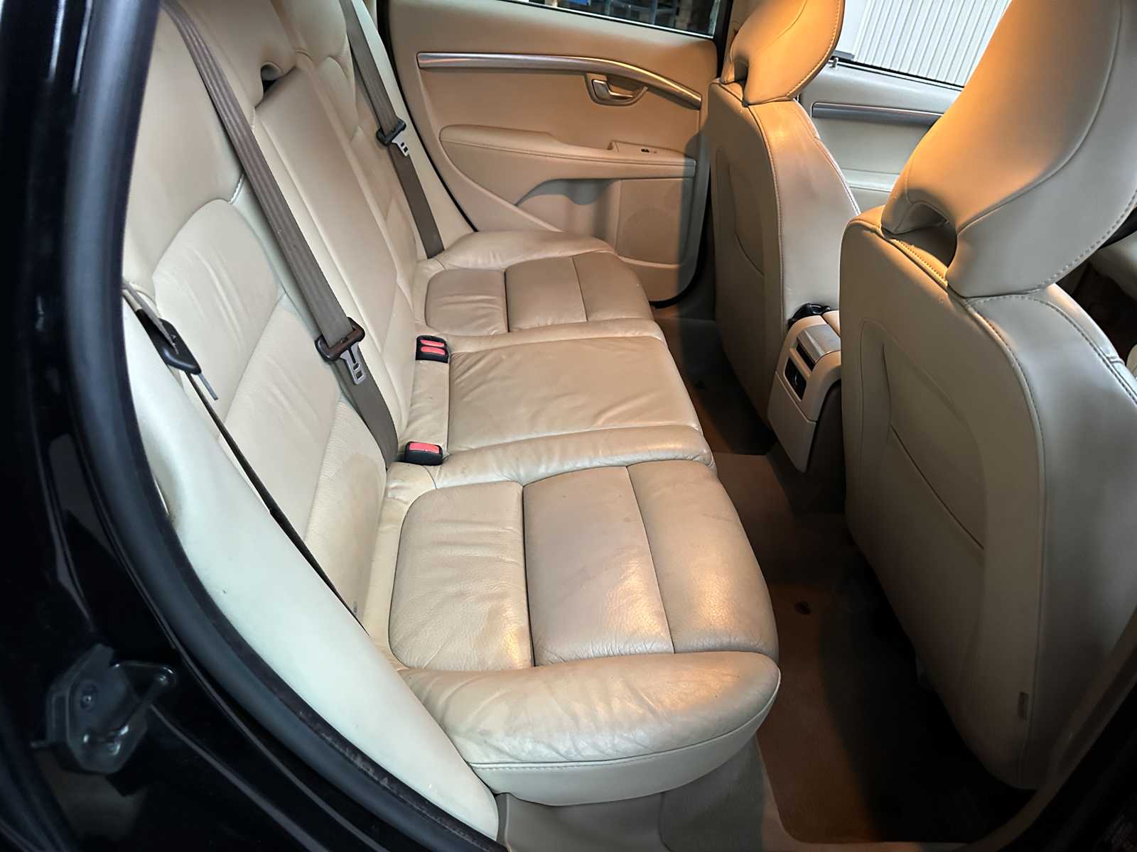 Volvo V70 1.6 T4 Lim. Edition 179PK 20011, 42-RRK-6