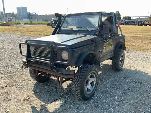 Vehicul Suzuki Samurai MMBS