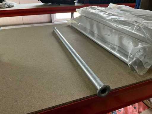 Țăruși pentru cort