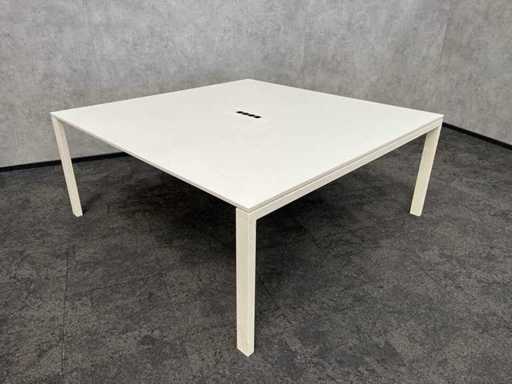 Gispen - conference table 180x180