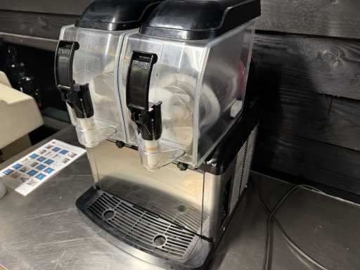 Gelita - Slush - slushpuppy machine