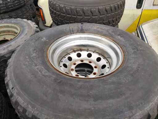 Chromen velgen - rondjes disign 8x165,1 - Velg (4x)