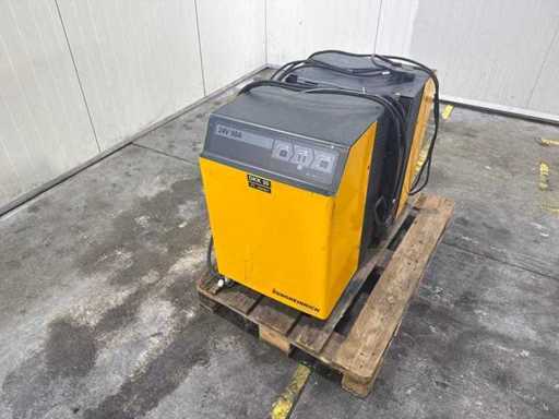 Jungheinrich SLT 100 Batterieladegerät (2x)