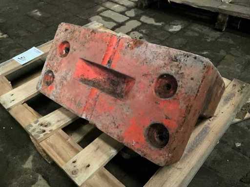 Greutatea față Renault