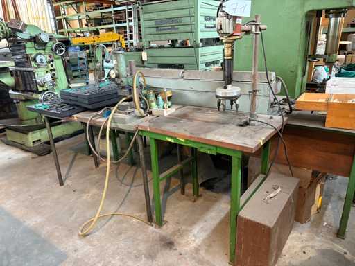   Workbench with contents