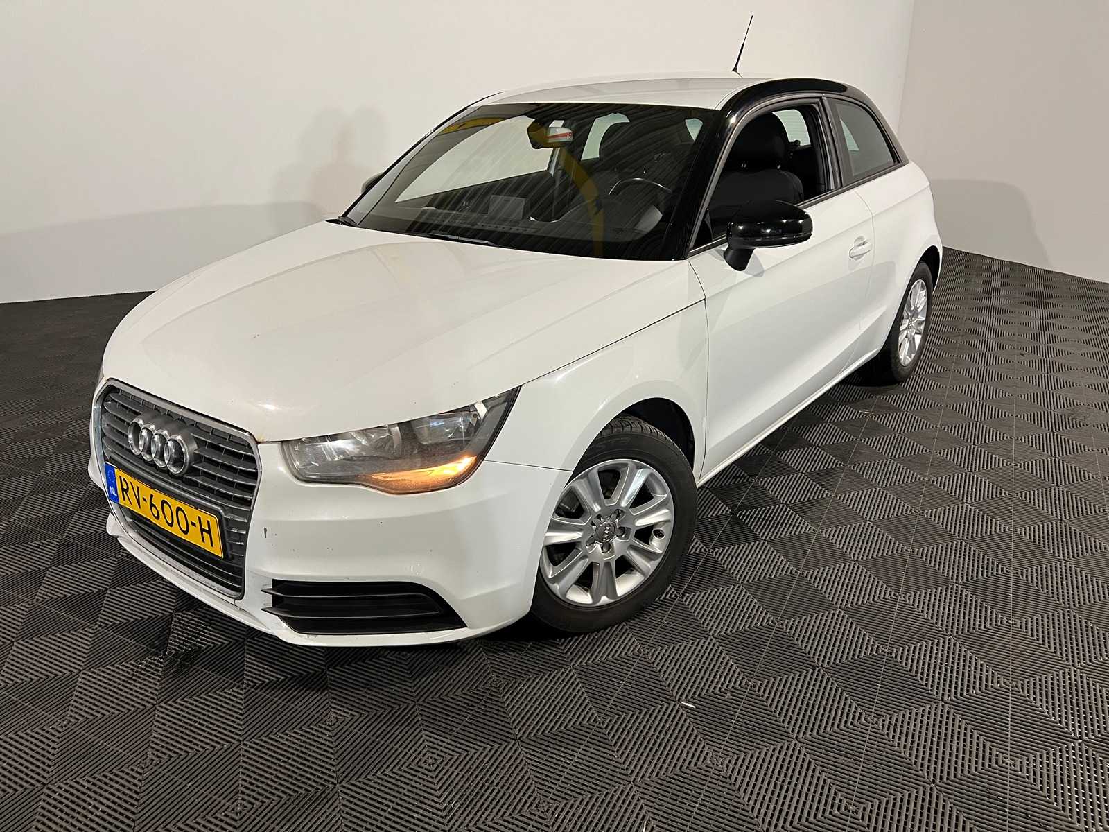 Audi A1 1.6 TDI Attr. PL. B, RV-600-H