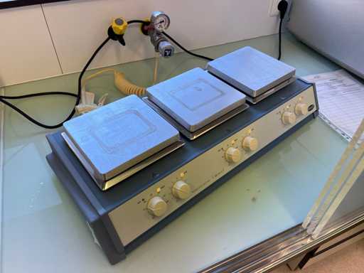 Stuart - SB 162 3 - Agitatore magnetico riscaldato multi-posizione