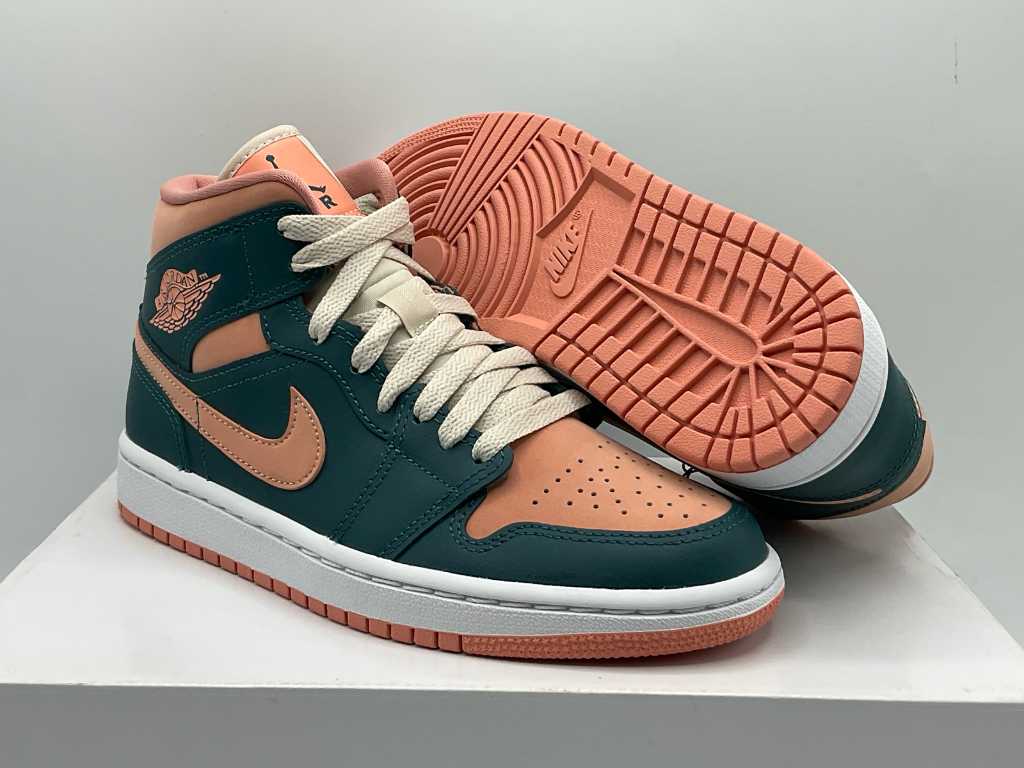 Nike Jordan 1 Mid Dark Teal Green Women Sneakers 36 Troostwijk