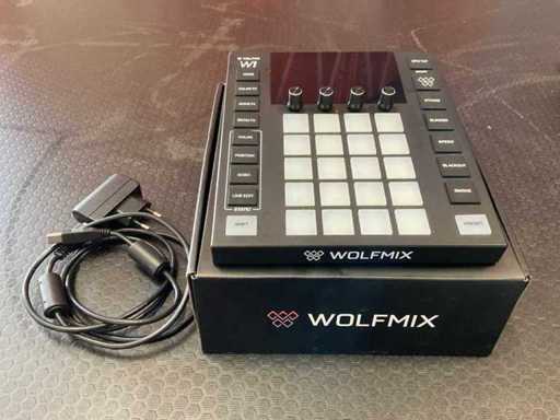 Wolfmix W1 console lumineuse