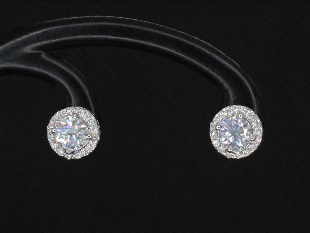 Diamant-Solitär-Ohrringe aus Weißgold von 1,26 Karat