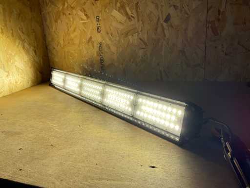 Plafoniera Pro led Linear High bay