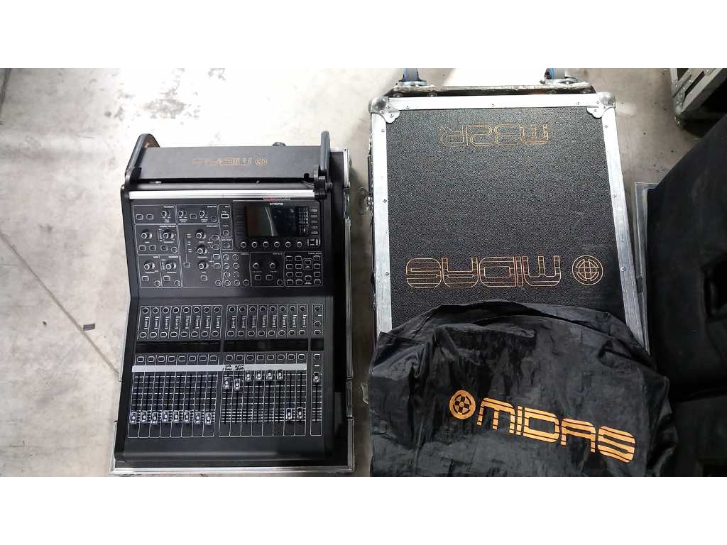 MIDAS - M32-R - Console de mixage numérique