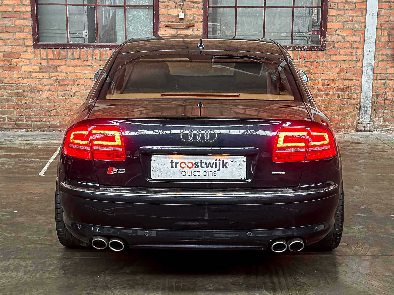 Audi S8 5.2 V10 Quattro Pro Line+ 450pk 2009, PX-166-N