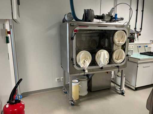 JCE BIOTECHNOLOGY - PFL 31/ IRL4 - Handschoenenkastje