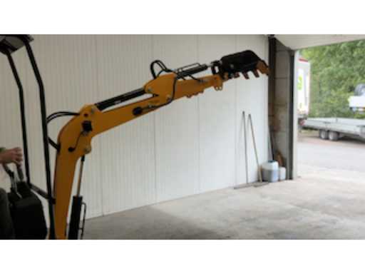 0f921070-d3ec-45f9-87fa-cdfe4a4ad705.mp4